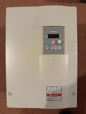 Toshiba Frequenzumrichter 3PH 380V ~ 460V 50-60Hz VFS7-4055P