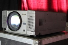 *Eiki LC-X71*Profi-Beamer Projektor 5500 Lumen HDMI|Sanyo PLC-XP57/Christie LX55