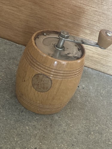Alter pfeffermühle - alter,