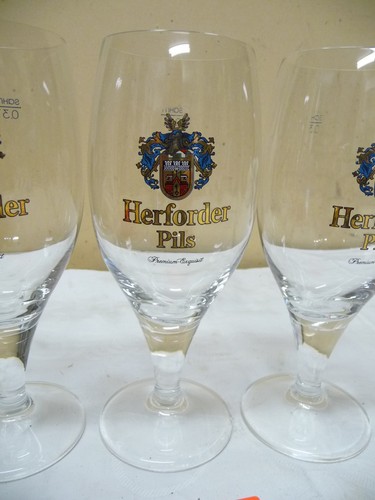 8186 3 x biergläser - ,