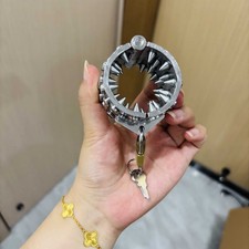 Mikes Spikes männlicher