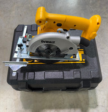 DeWALT DW936 Akku Handkreissäge Kreissäge Trimmsäge, 340 Watt 18V im Koffer