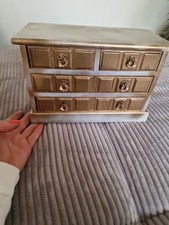 Schmuck Schränkchen