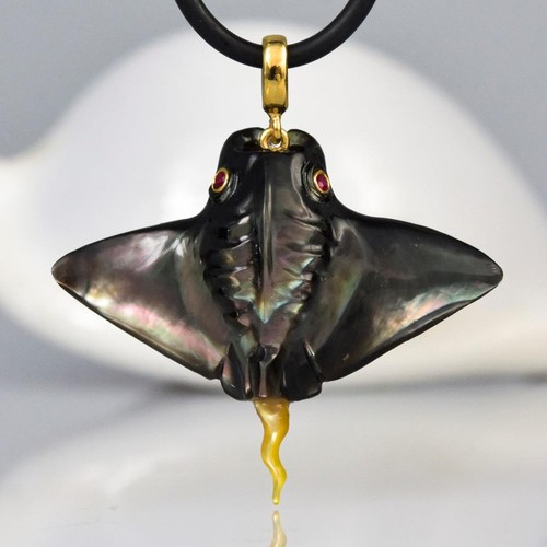 Manta stachelrochen anhänger - manta,