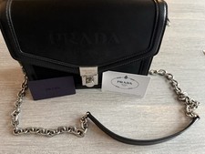 PRADA Umhängetasche /