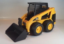 Bruder 1/16 Kunststoff Cat Caterpillar Skid Loader #2241