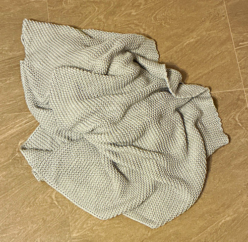Gestrickte strickdecke grau - gestrickte,