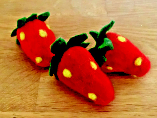 Erdbeere aus 100 - %, rot