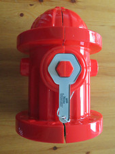 Ü-Ei Kinder Überraschung - Diorama Großstadthunde 2010 Hydrant