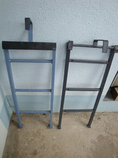 Verkaufe 2. Stück  3.stufige  metall Leiter 100cm x 35 cm mit halterung