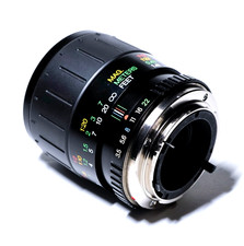 Cosina 100mm f3.5 Macro C/Y