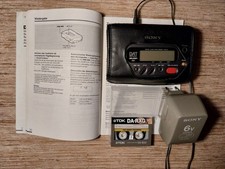 Sony TCD-D7 I DAT Walkman I Digital Audio Tape Recorder
