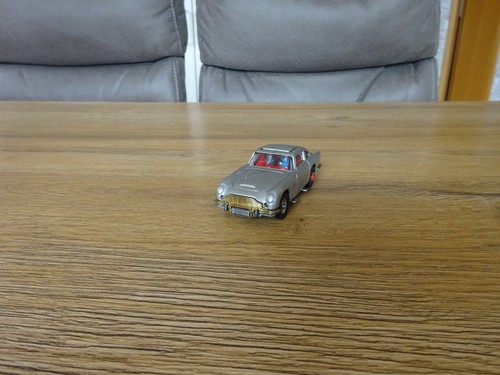 Corgi toys 270 james bond - corgi,