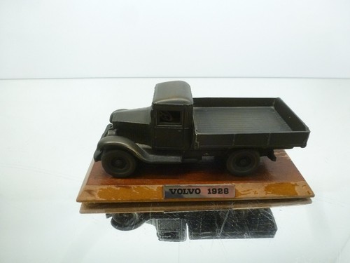 Volvo dealer original - original,