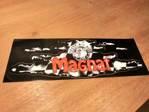 Aufkleber sticker magnat - +,