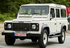 Land-Rover Defender 110