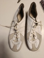 Bundeswehr Turnschuhe Halle