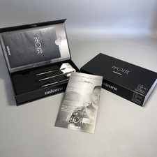 Unicorn Noir DIMITRI VAN DEN