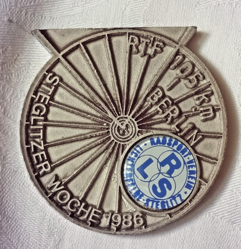 Plakette rtf - plakette,