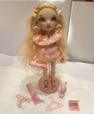 Rainbow High Puppe - Victoria