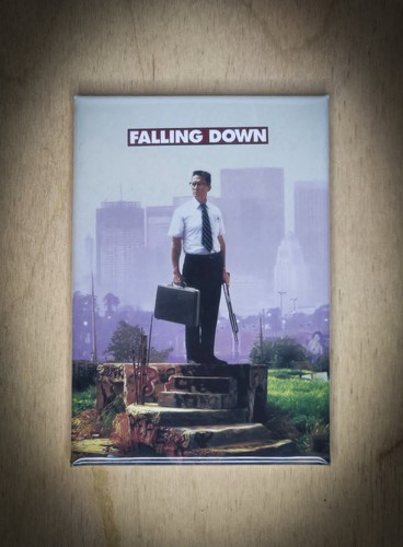 Falling down magnet - down,