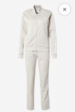 adidas Damen Essentials