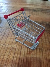 Einkaufswagen Spielzeug Dekoration