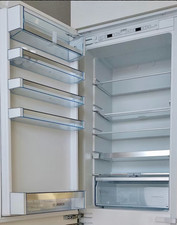 TOP: Bosch KIS86AFE0 Innenausstattung KÜHLSCHRANK (Köln, nur Abholung)