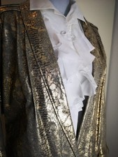 Goldene ausgefallene Lederjacke vom Mode-Atelier Ewald Dietz