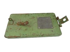 Deckel für Werkzeugkasten vom Güldner ADK Traktor