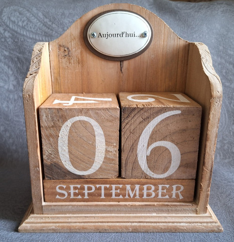 Holzkalender unbenutzt - holzkalender,