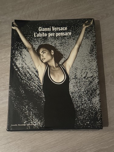 Gianni versace abito - gianni, l'abito