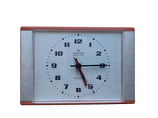 Vintage alte Wanduhr Junghans electronic  ATO-MAT rot  Germany midcentury 70er