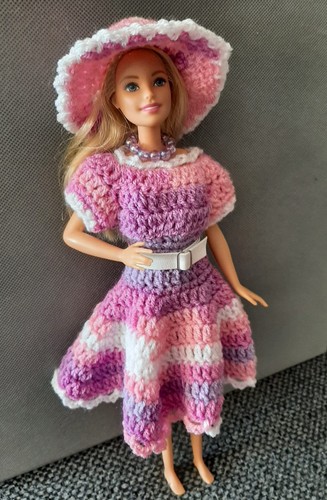 Barbie kleid rosa weiß - barbie, kleid,rosa-weiß