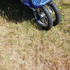 Teutonia Jogger Kinderwagen,nur die 2 Vorder. mit Achse, letztmalig eingestellt