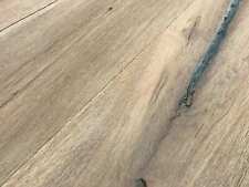 Eiche tief gebürstet weiß