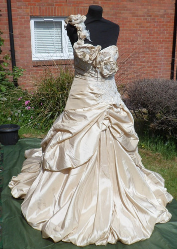 Wunderschönes taft brautkleid - wunderschönes,