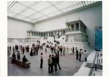 Thomas STRUTH, Pergamon