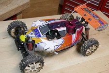 RC 1:8 Buggy Thunder Tiger EB4 S3 Nitro 4WD