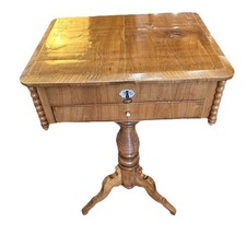 Gründerzeit Nähtisch Birke