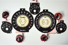 Mazda MX-5 classic glow gauges