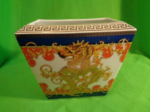 Vase legend of - ,