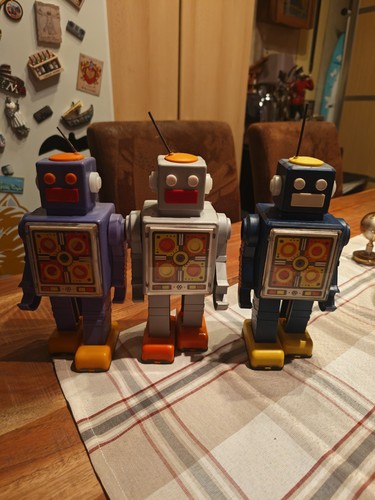 Russische roboter der 2 - russische,