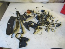 BMW F 650 CS Scarver (2) EZ03 Schrauben Kleinteile Restteile Achse Welle Abdecku