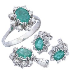 Schmuckset Dreiteilig Smaragd Brillanten und Diamanten 585er Weißgold