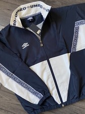 Umbro Leicht Windjacke Bomber Jacke GRÖSSE XS ( Oder Groß Mädchen) Neu mit
