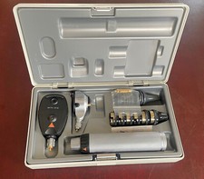 HEINE BETA 200  Ophtalmoskop und  BETA 100 Otoskop,  Akkugriff, Ladegerät NT300