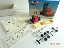 Kibri H0 10564 Kalmar Stapler teilweise gebaut, siehe Foto in OVP RR3297