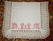 Antike Altardecke,Tischdecke mit Spitze und Stickerei,Engel,Kelch