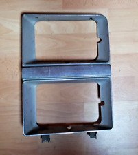1981-1982 Chevy GMC Pickup Suburban Blazer Einfassung Scheinwerfer RH 14021354